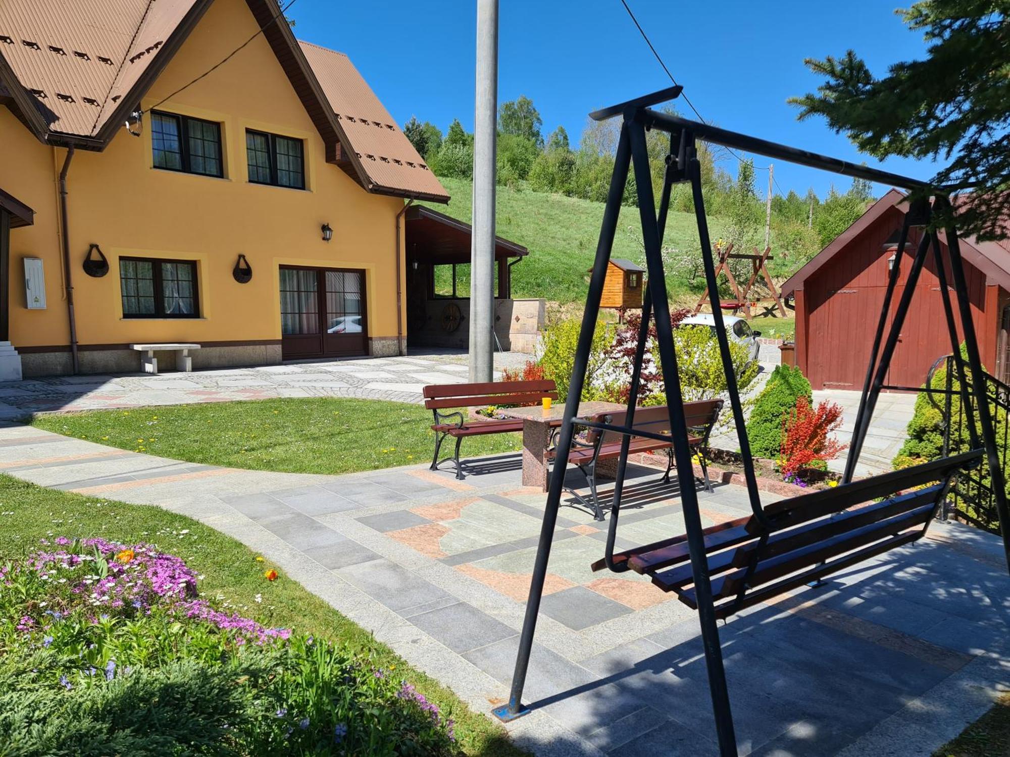 Pod Laskiem Krosnica  Exterior foto